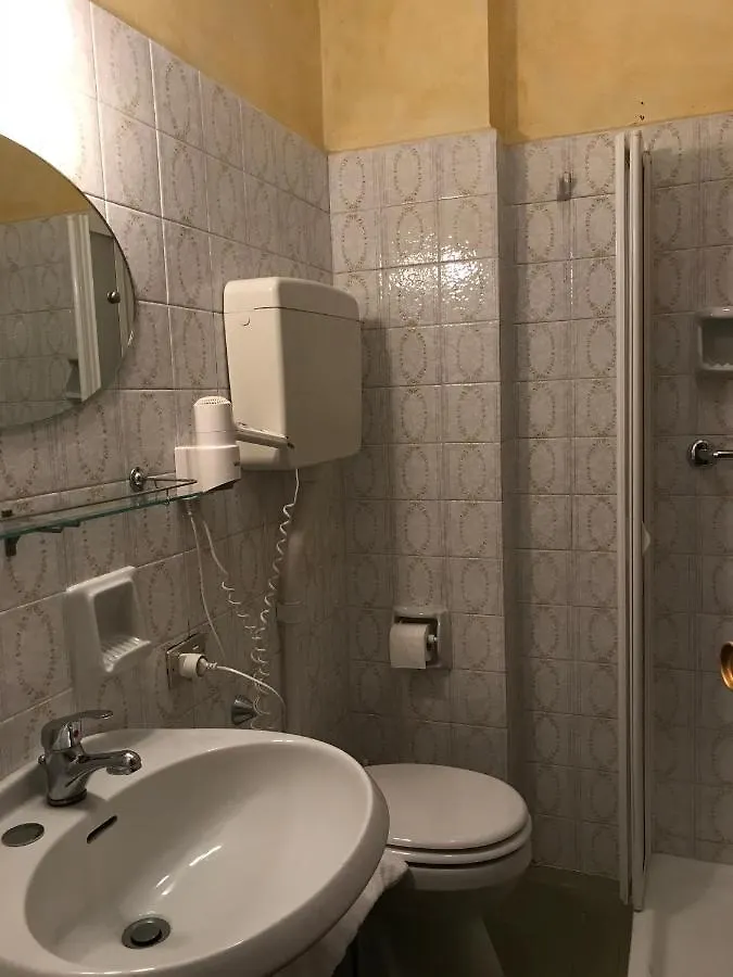 *** Hotel Albergo Villa Angela Toscolano Maderno Itálie